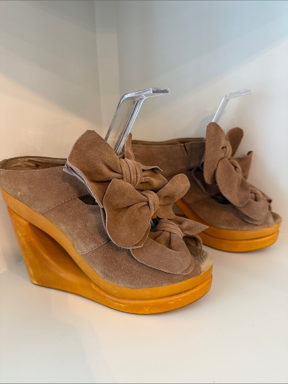 Jeffrey Campbell Woodies Butterfly Platform Size: 8